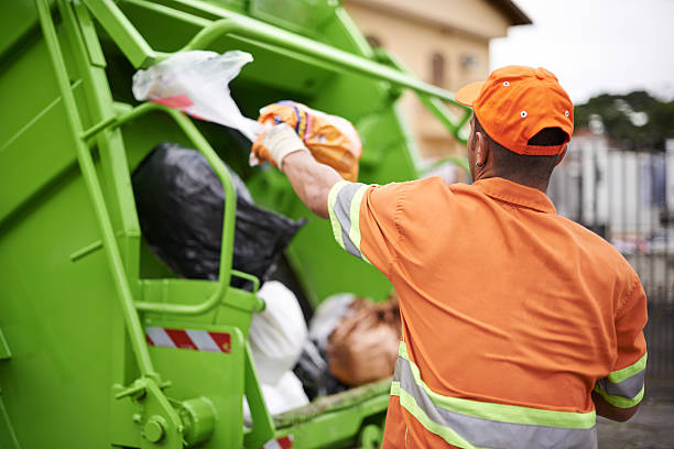 Best Yard Cleanup Services  in Newark, OH
